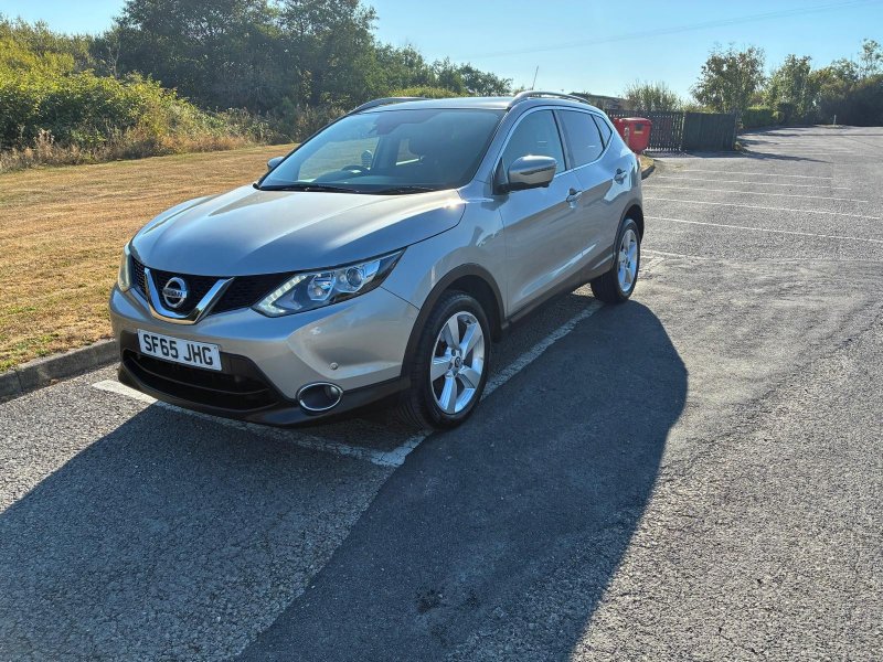 2016 Nissan Qashqai 1.5 dCi n-tec SUV 5dr Diesel Manual 2WD Euro 6 s/s 110 ps
