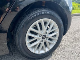 /photos/12573/86f65952-8bbb-6ac6-a836-0ecf7253fa38_i320x240.jpg